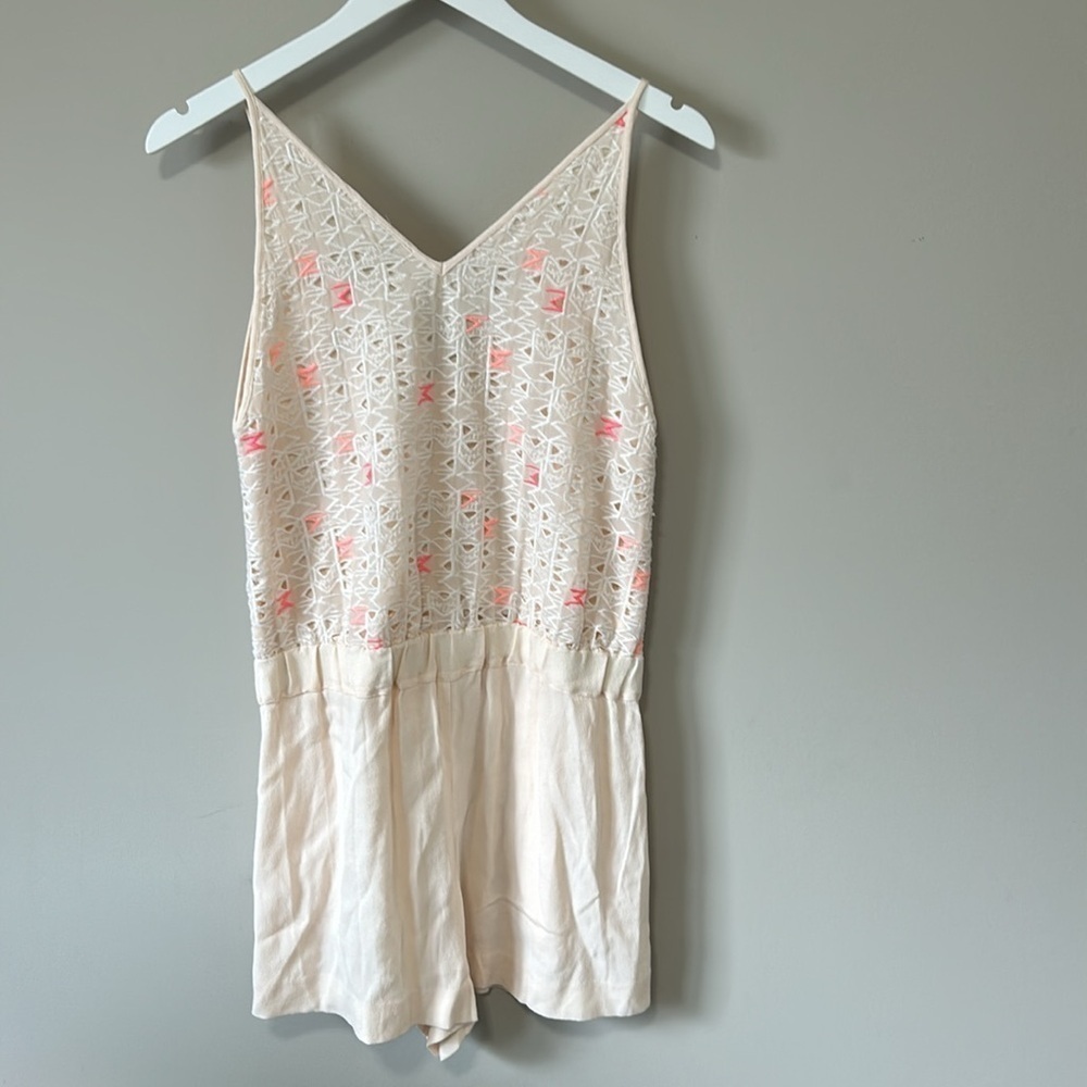 MAJE Lola Embroidered Playsuit Romper Pull On Vneck Ivory Pink Lace Sz 1 Small - Picture 7 of 14